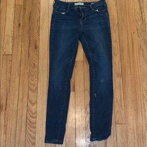Dark wash Bullhead jeans